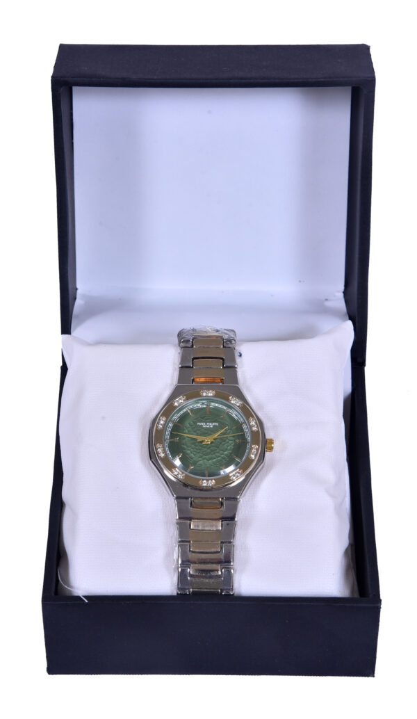 Glam Grace – Emerald Glint (Ladies) - Image 3